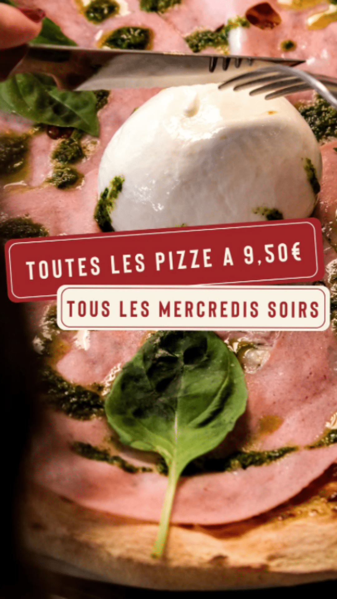 Pizza mortadelle burrata découpée, offre toutes les pizzas à 9,50 euros le mercredi soir