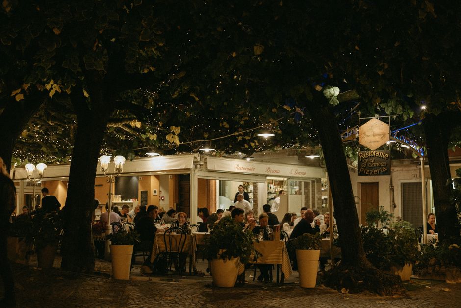 Ambiance conviviale et chaleureuse du restaurant Fabioli à Fontaines-sur-Saône